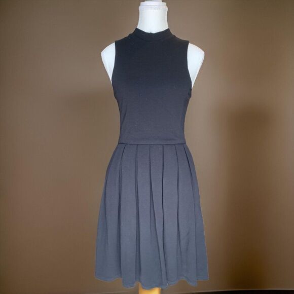 Nygard petite sz Med black/white zip cardigan, shawl collar, cotton/acrylic EUC - Picture 12 of 16